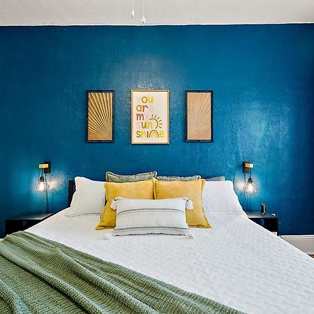 Downtown Den-King Bed~Heart Of Eustis~Queen Sleeper~Upstairs~Bright & Happy Eksteriør billede
