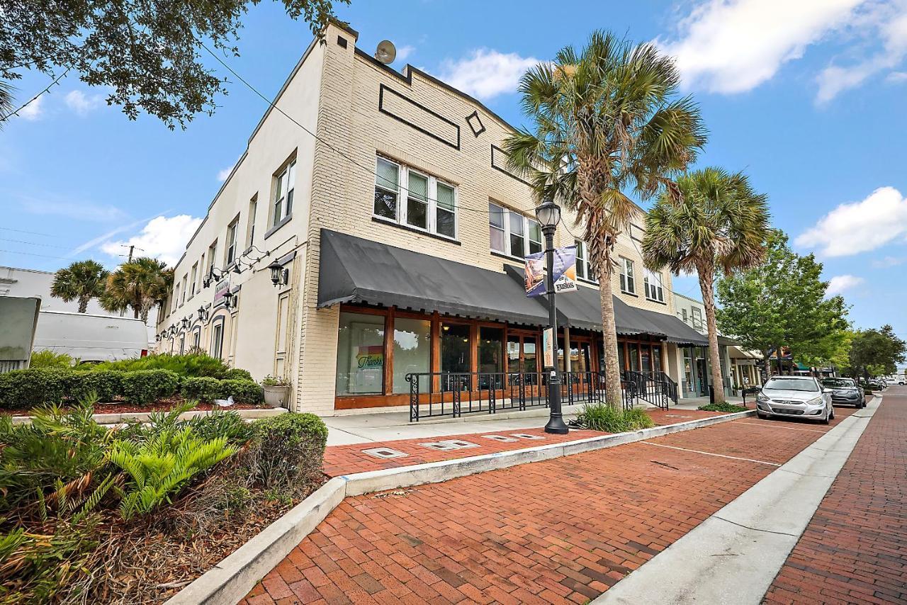 Downtown Den-King Bed~Heart Of Eustis~Queen Sleeper~Upstairs~Bright & Happy Eksteriør billede