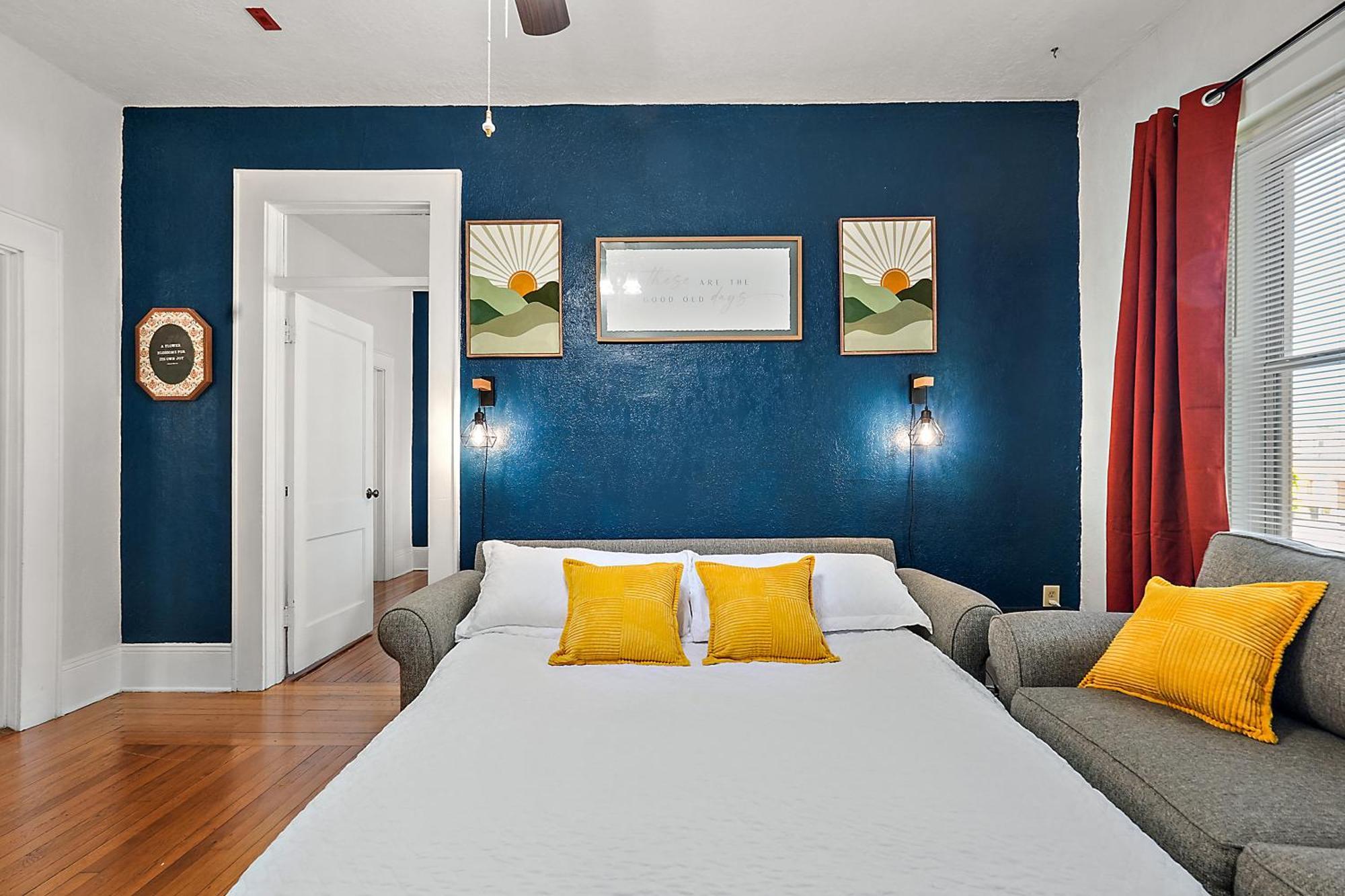Downtown Den-King Bed~Heart Of Eustis~Queen Sleeper~Upstairs~Bright & Happy Eksteriør billede